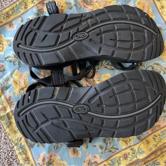 Chaco Women's ZX/1 Dual Strap Cloud Sandal Women Solid Black Size 9 - Picture 8 of 8